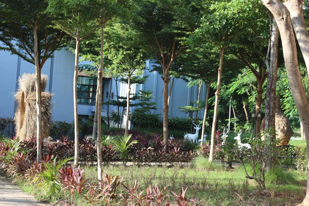 Hotel Mont Blanc In Khao Yai Mu Si Exterior foto